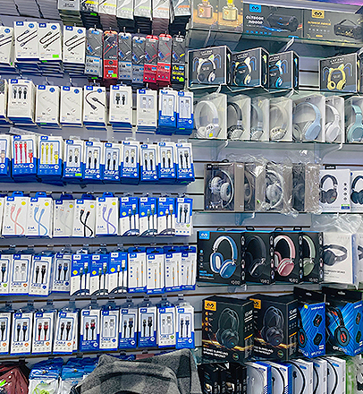 earphones, Supermarkets